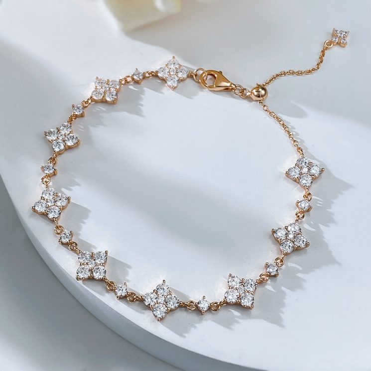 S925 Silver Full Diamond Inlaid Bracelet for Women – Elegant & Sparkling Luxury Design - Image 5