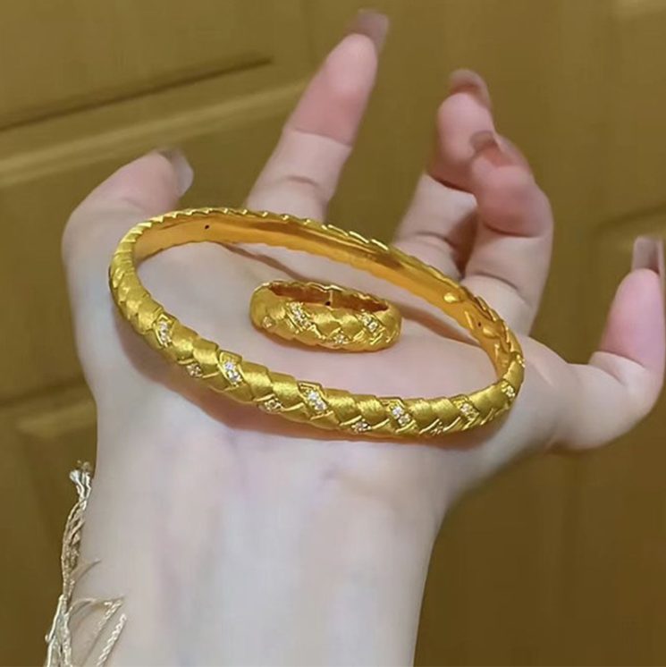 S925 Silver Gold-Plated Polka Dot Wheat Braided Bracelet for Women – Elegant & Trendy Design - Image 3